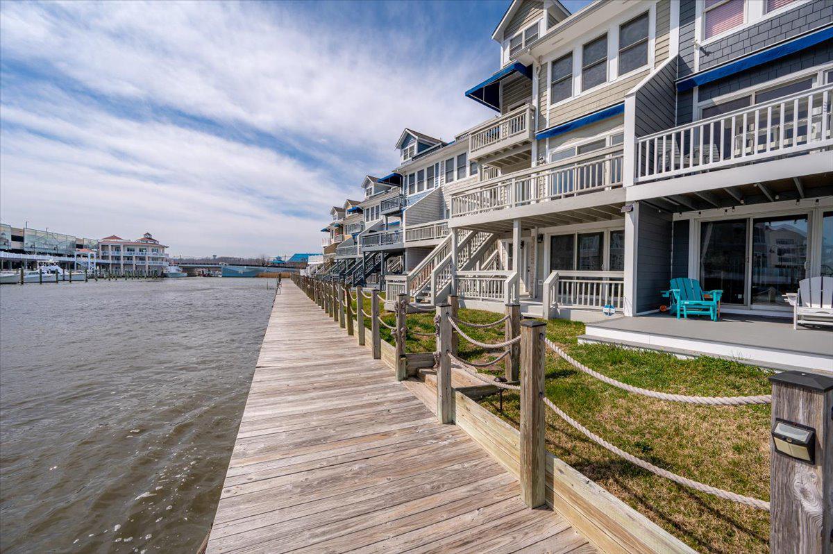 8047 WINDWARD KEY DRIVE