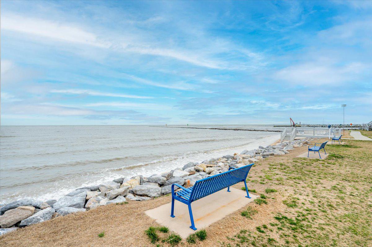 8047 WINDWARD KEY DRIVE