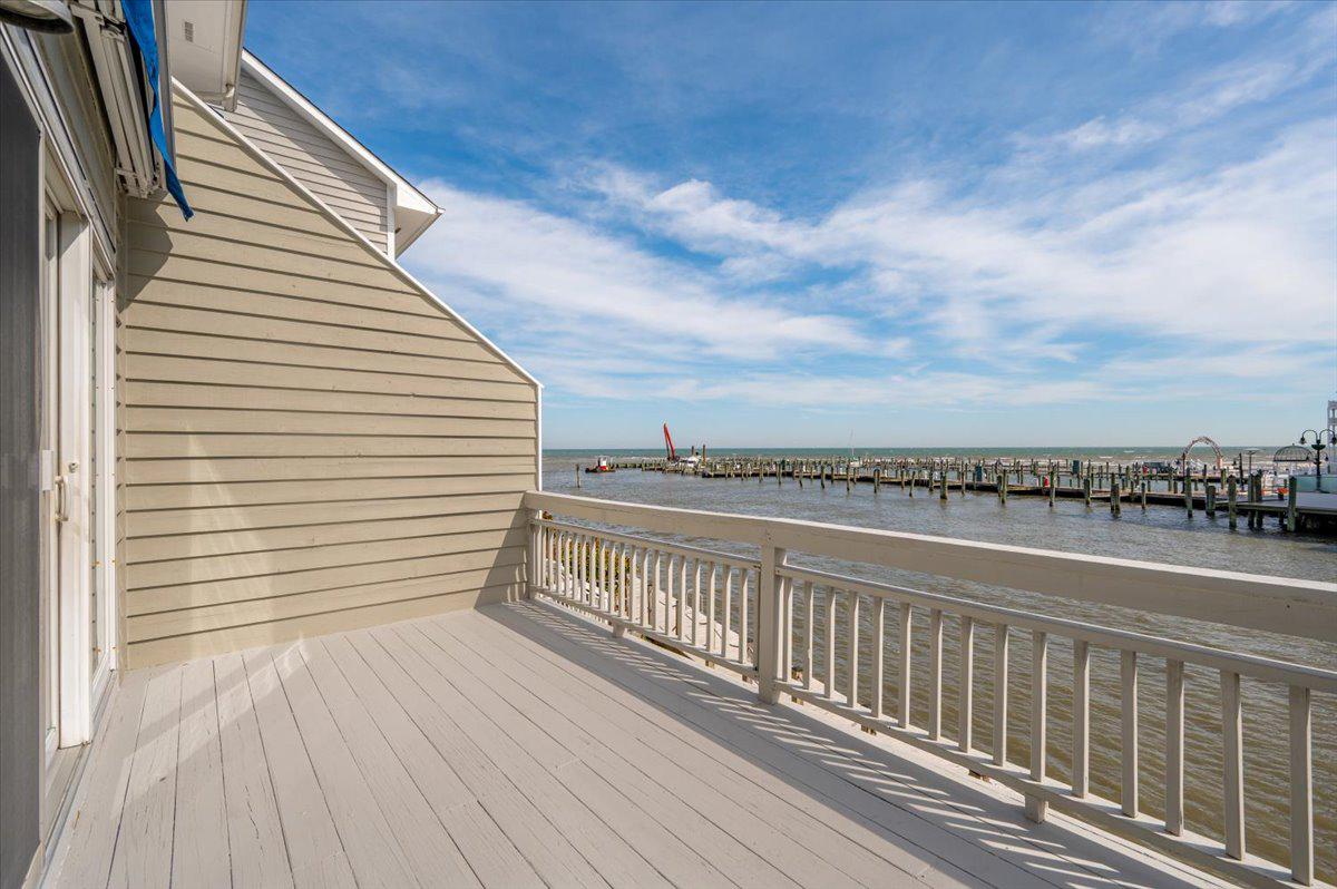 8047 WINDWARD KEY DRIVE