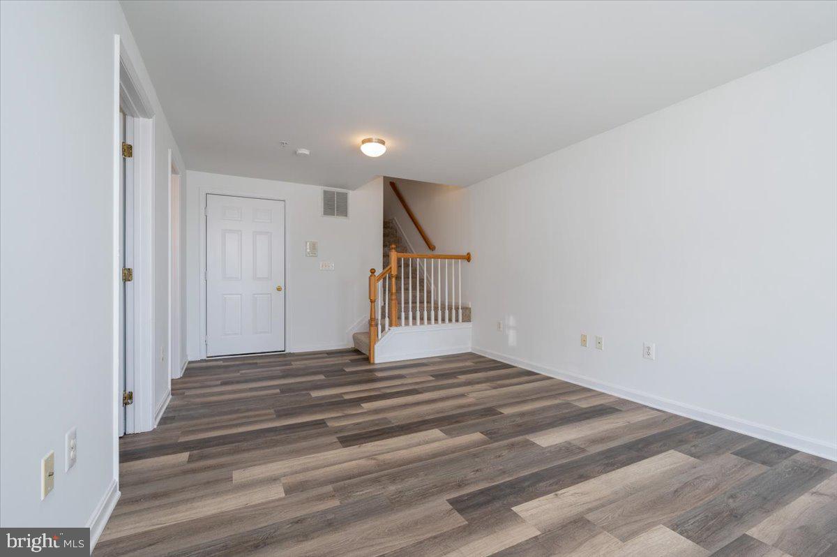 8047 WINDWARD KEY DRIVE