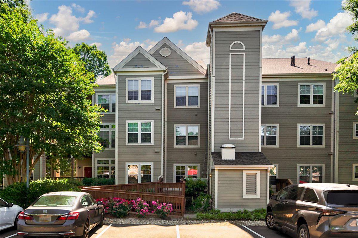921 SPINNAKER WAY Unit: 921
