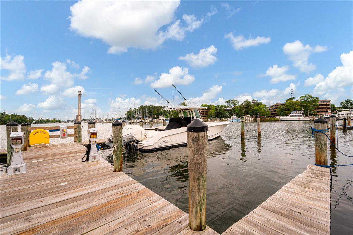 921 SPINNAKER WAY Unit: 921