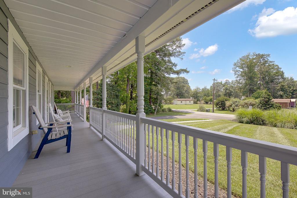 980 APPEL LANE