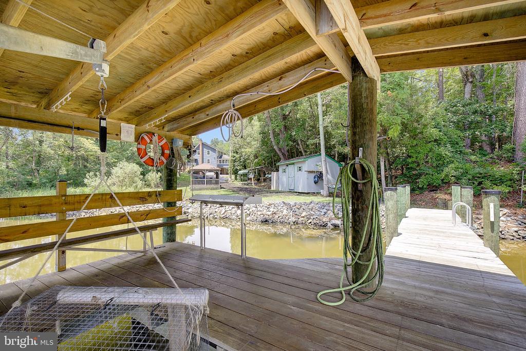 980 APPEL LANE