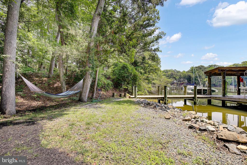 980 APPEL LANE