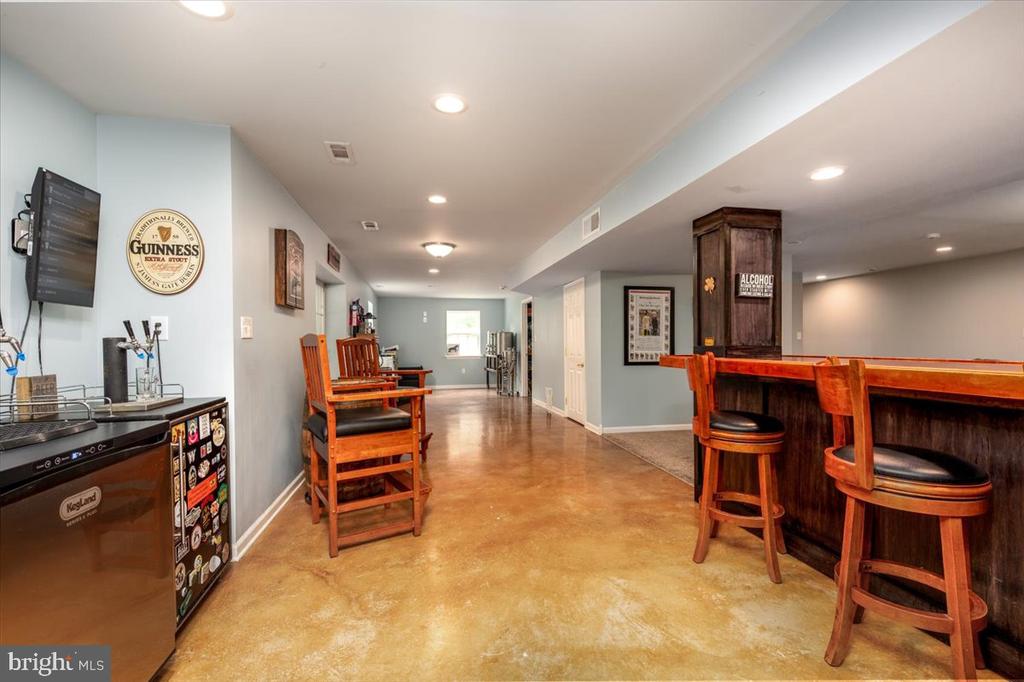 3625 REDHAVEN LANE