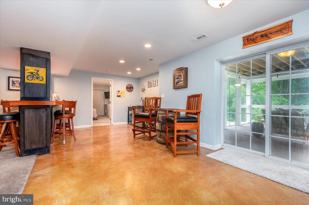 3625 REDHAVEN LANE