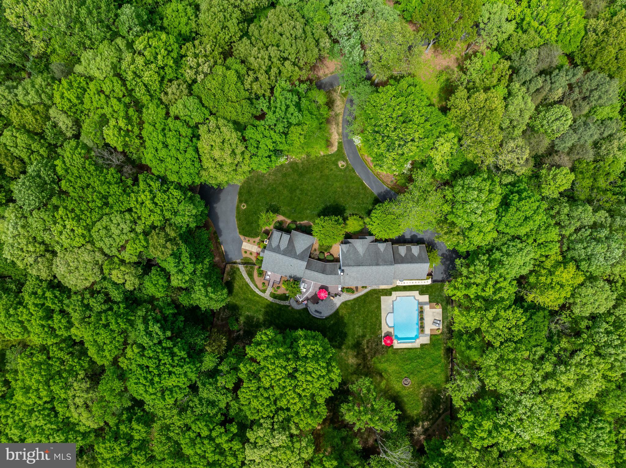 7575 Serenity Dr