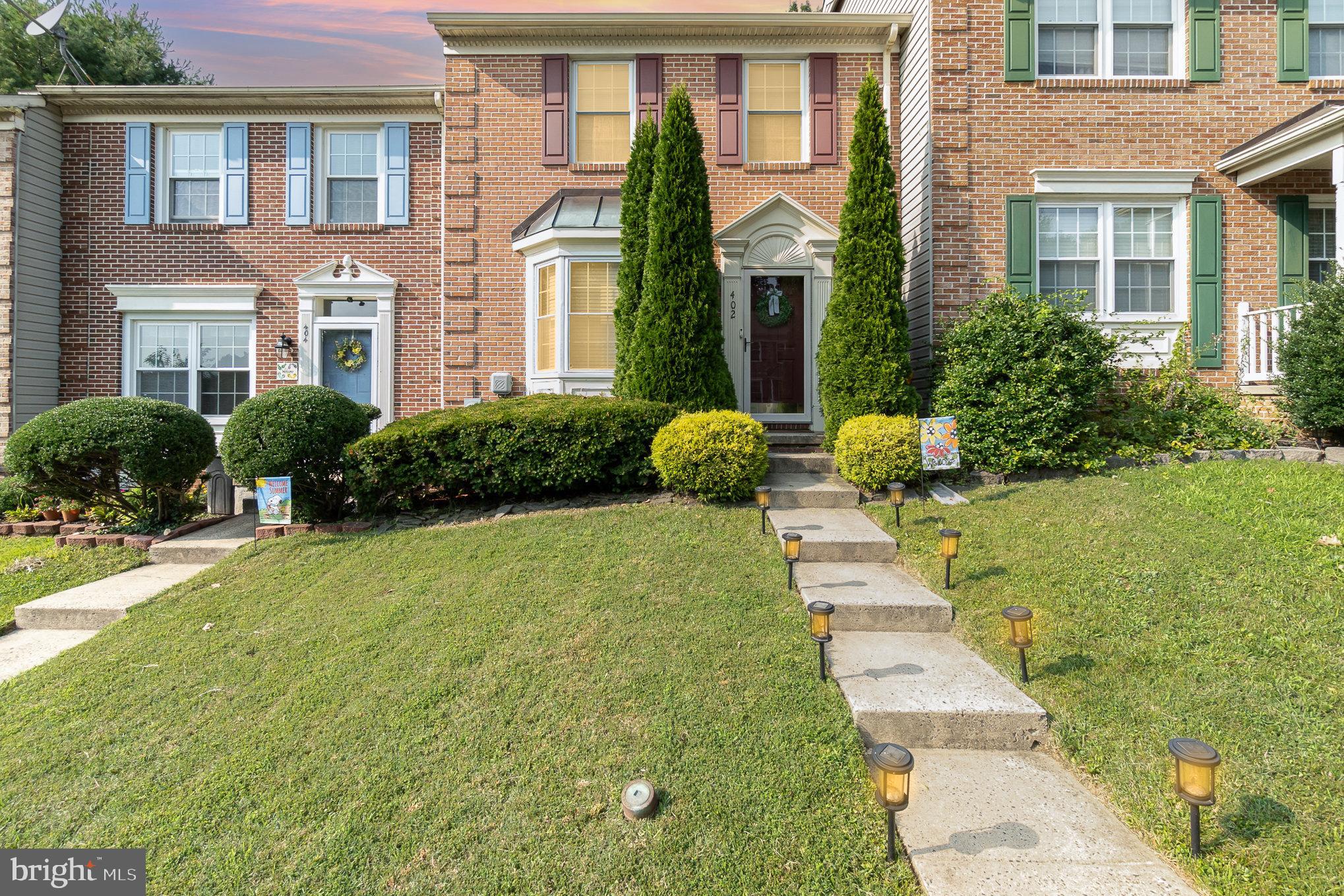 402 Oakton Way