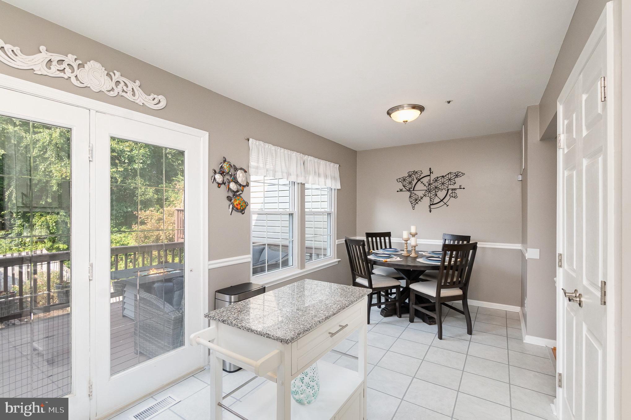 402 Oakton Way