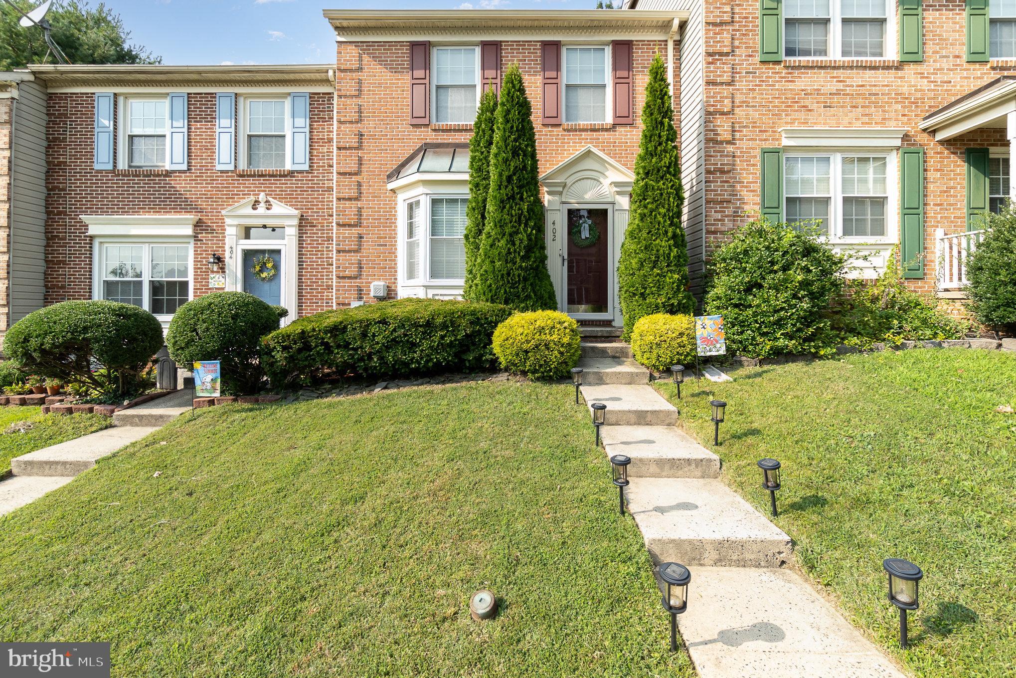 402 Oakton Way