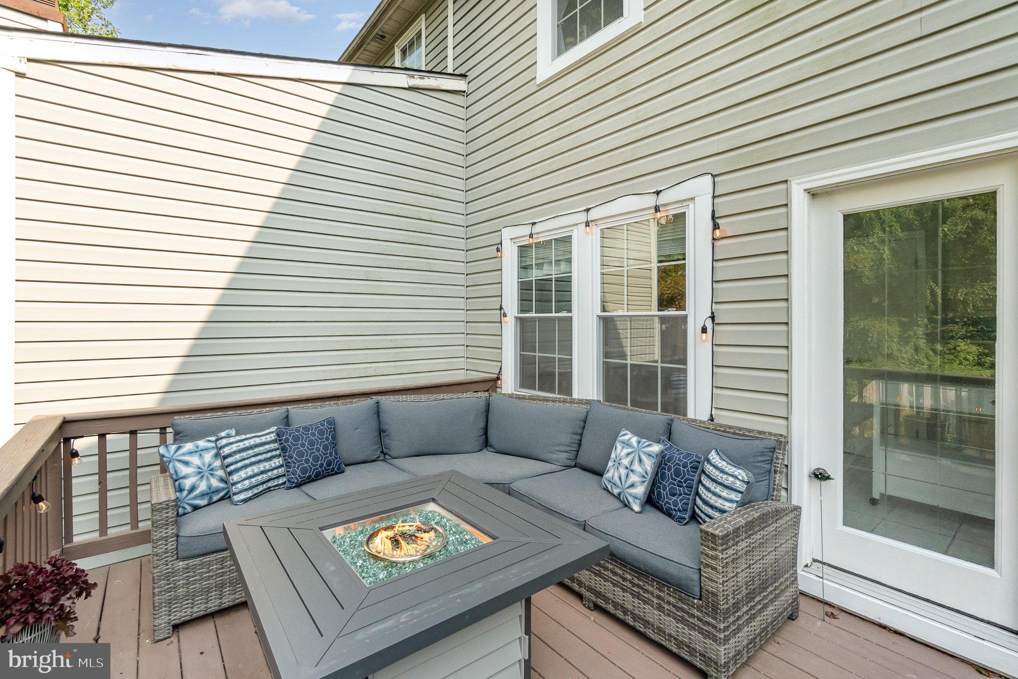 402 Oakton Way