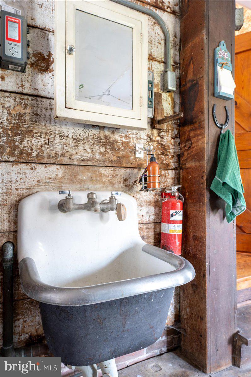 16410 SAINT MARYS CHURCH ROAD