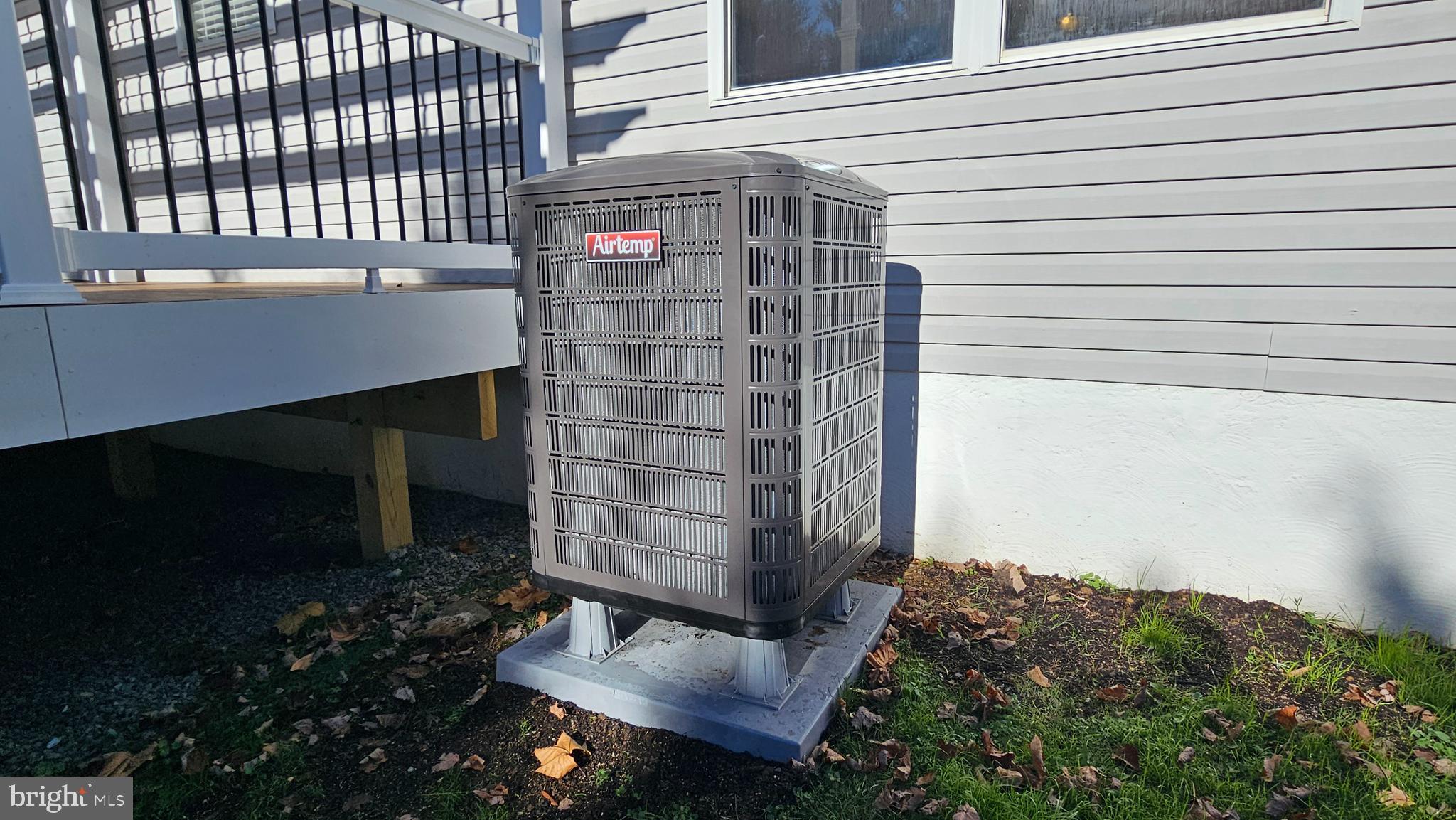 45655 CENTERVIEW LANE