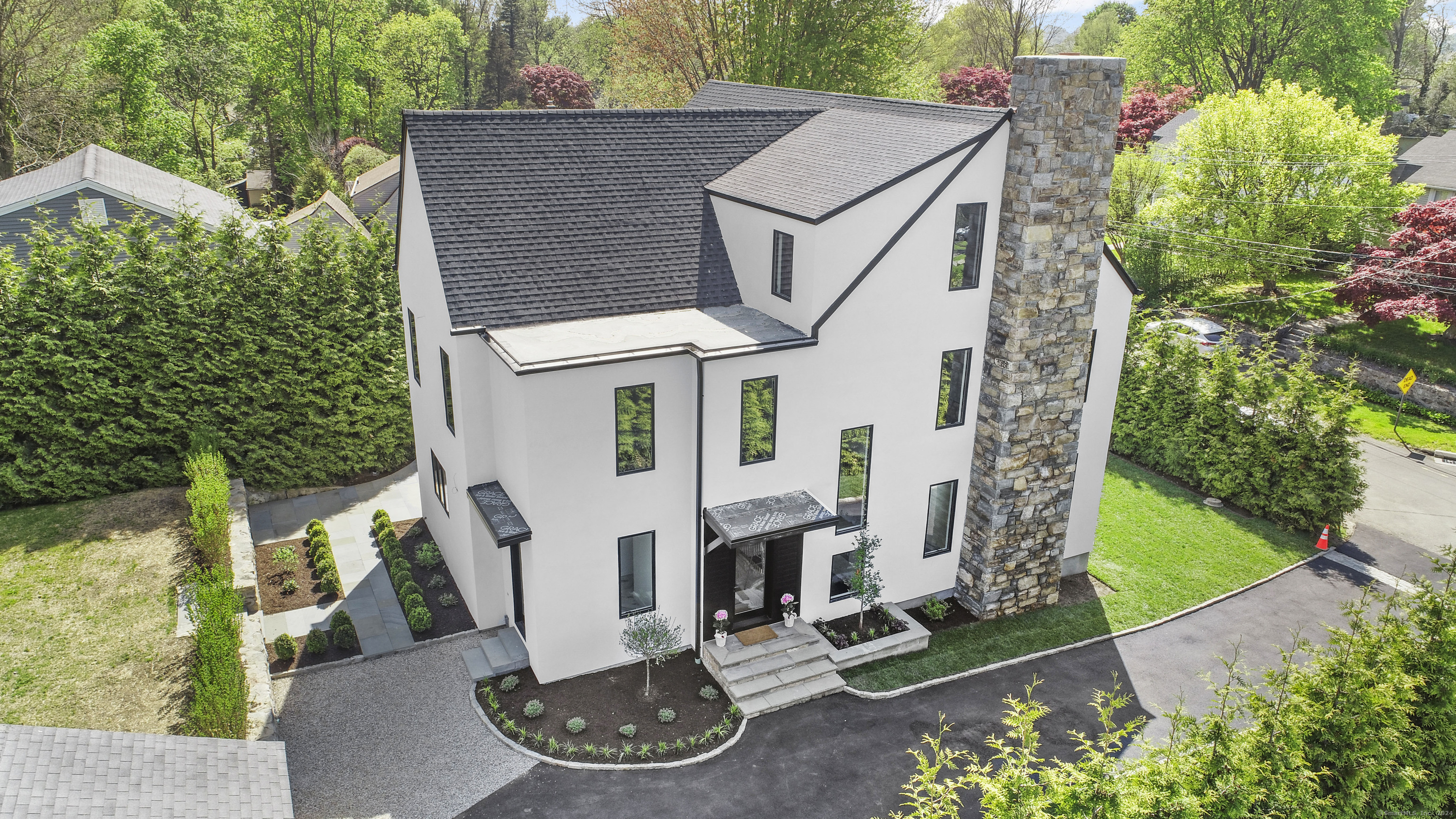 21 Willow Street