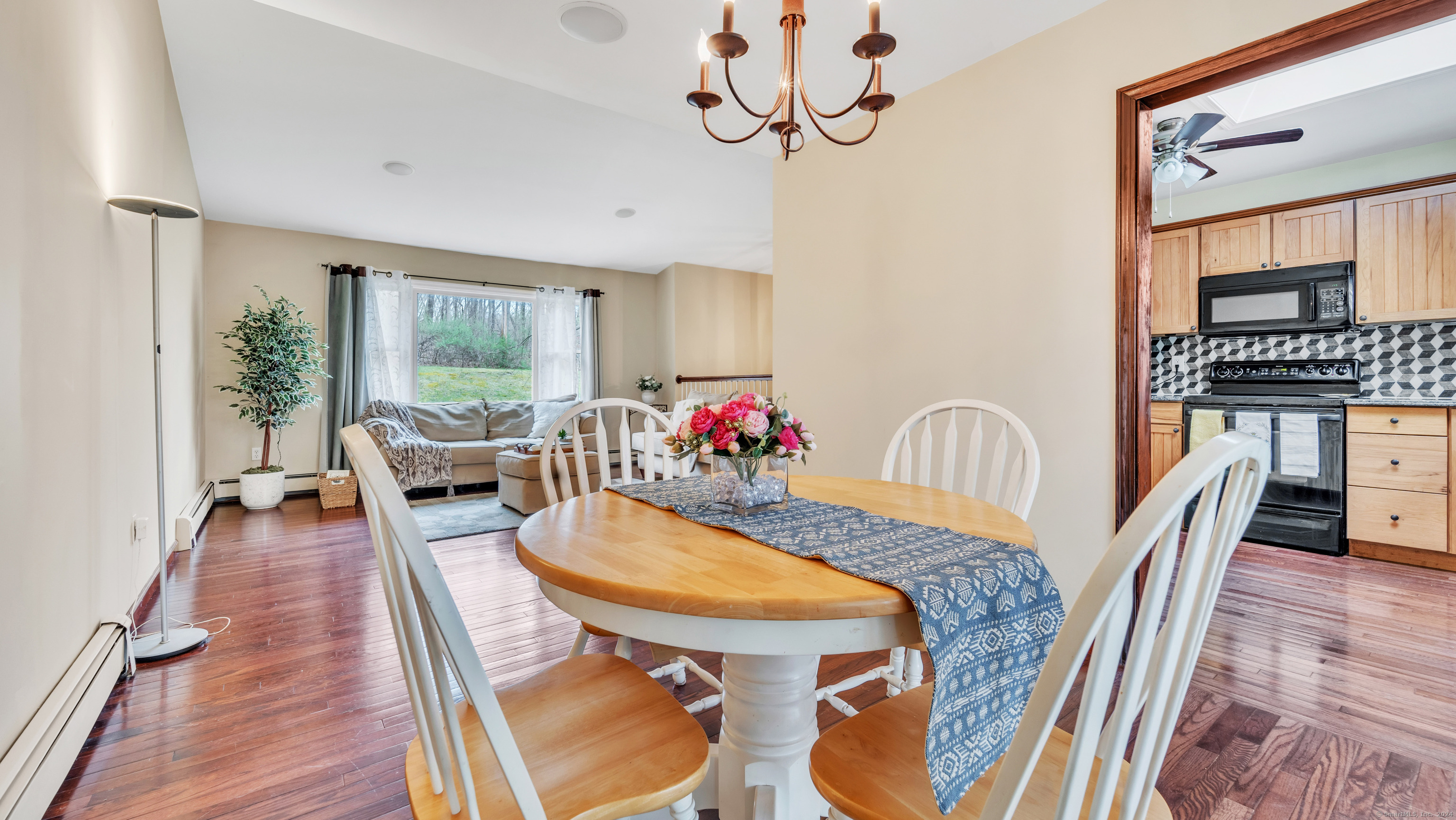 5 Frontier Lane