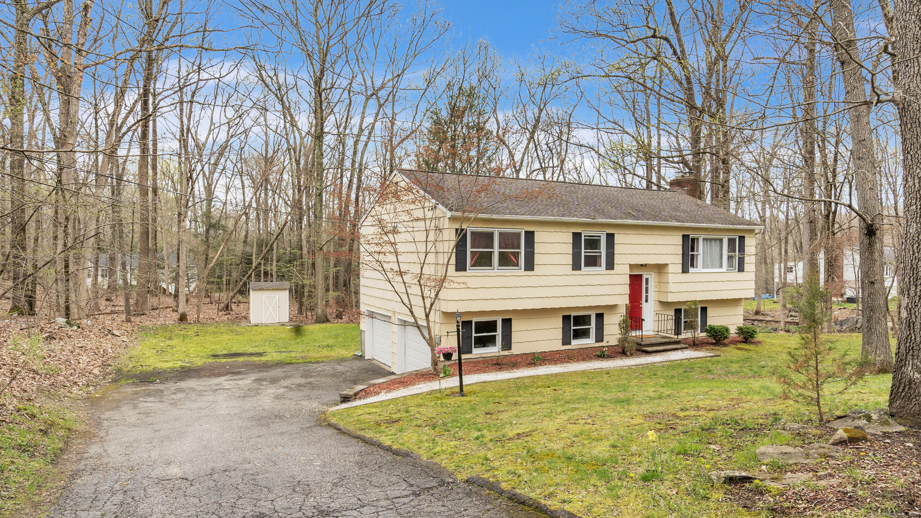 5 Frontier Lane
