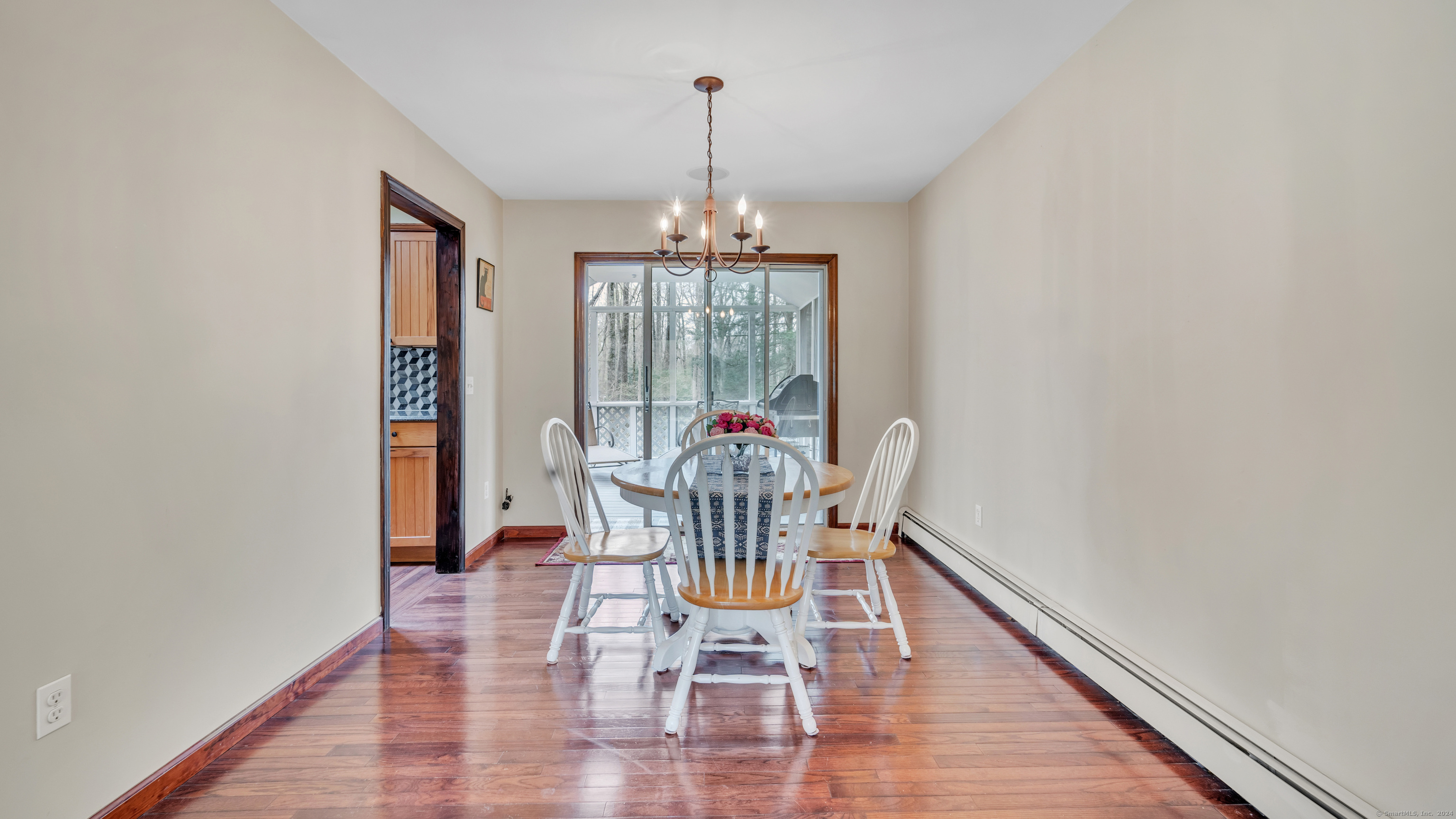 5 Frontier Lane