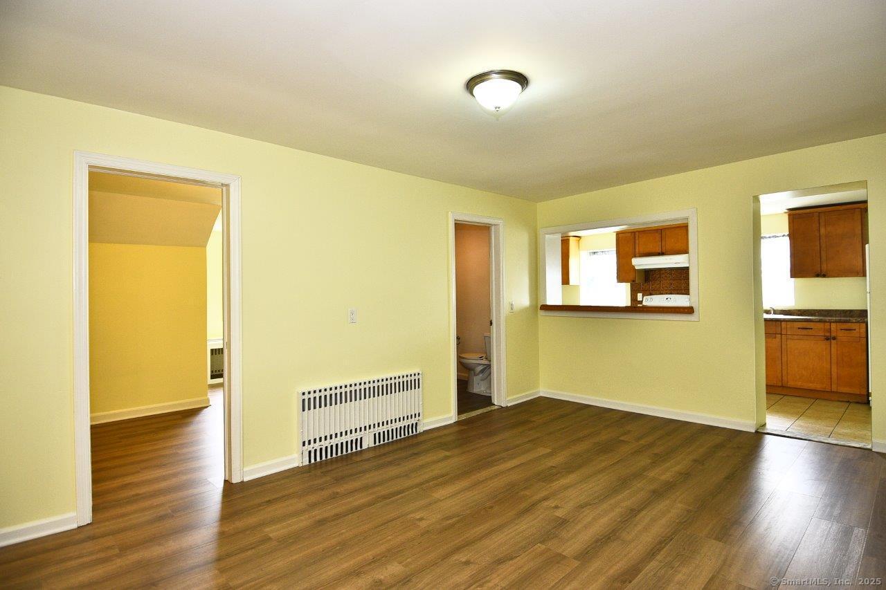 73 Wilson Street 2 Floor