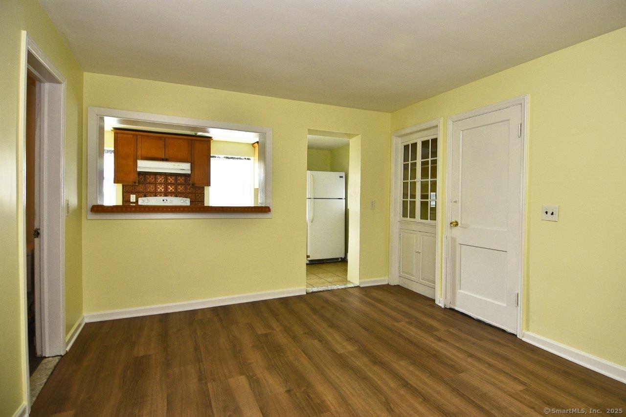 73 Wilson Street 2 Floor
