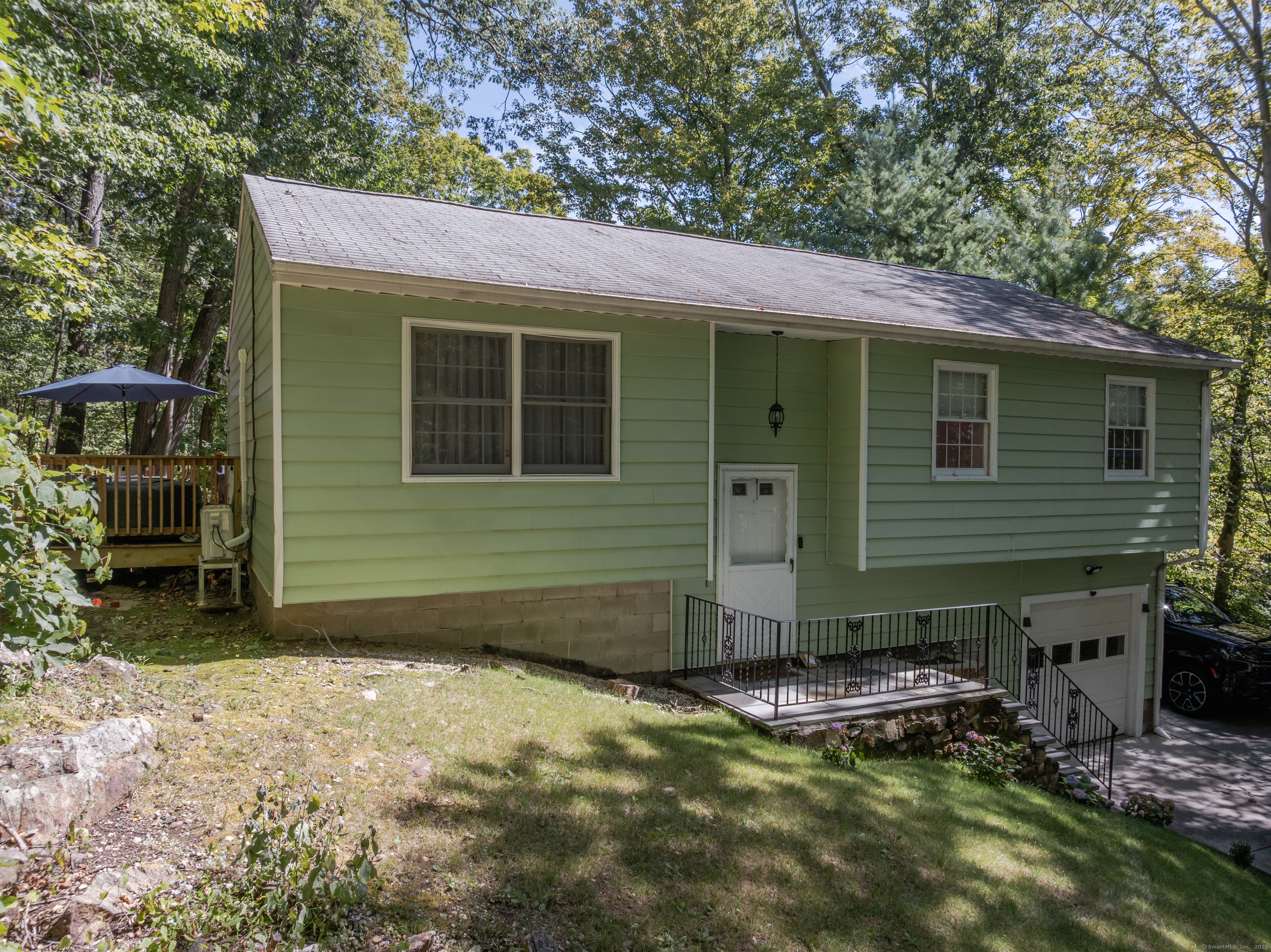 85 Padanaram Road