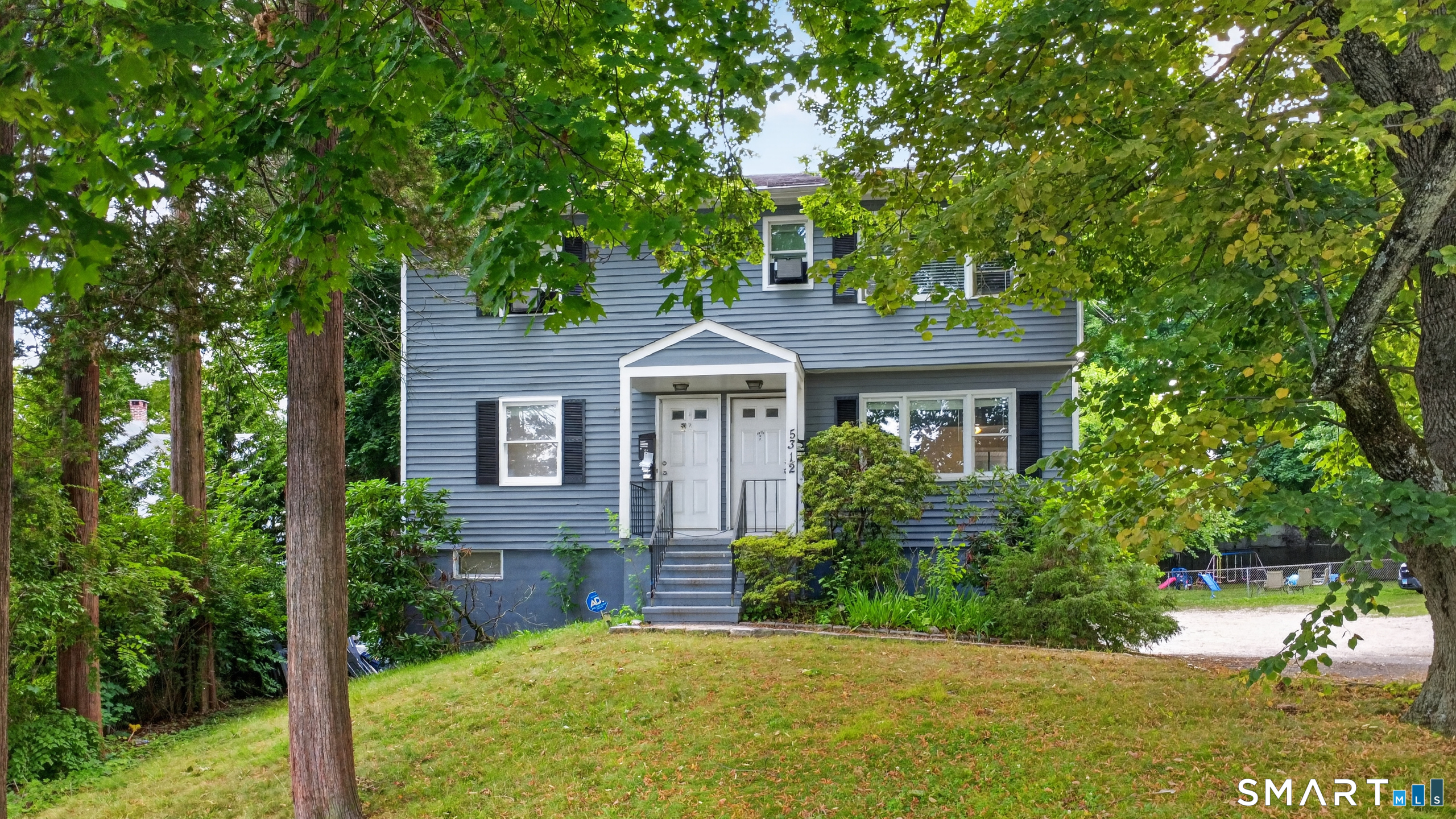 53 1/2 Elmwood Avenue