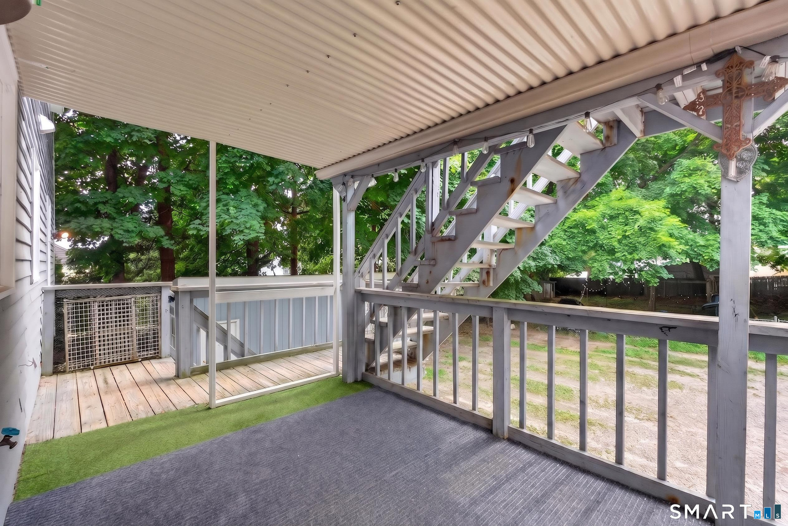 53 1/2 Elmwood Avenue