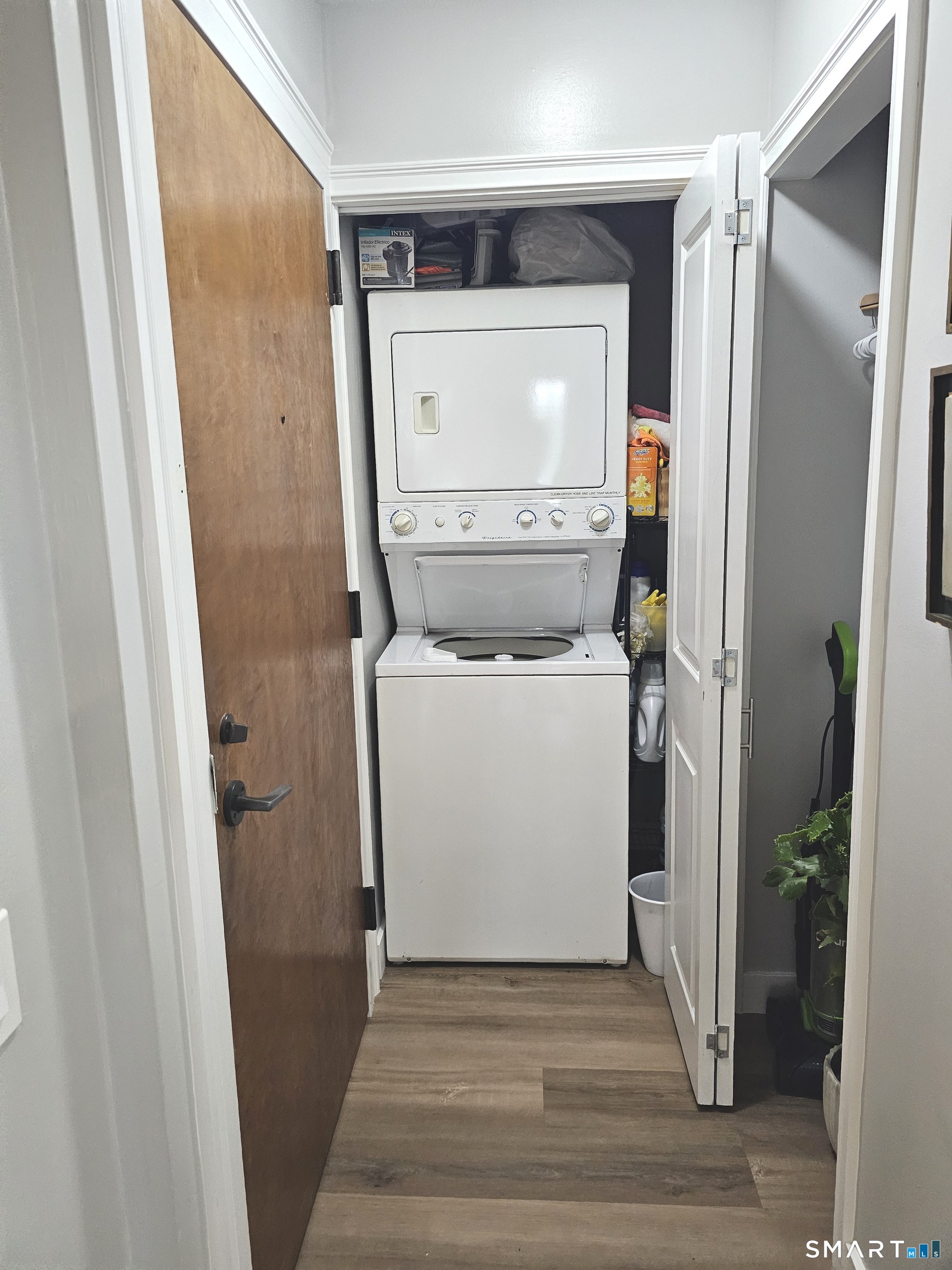51 Schuyler Avenue Unit: 6D