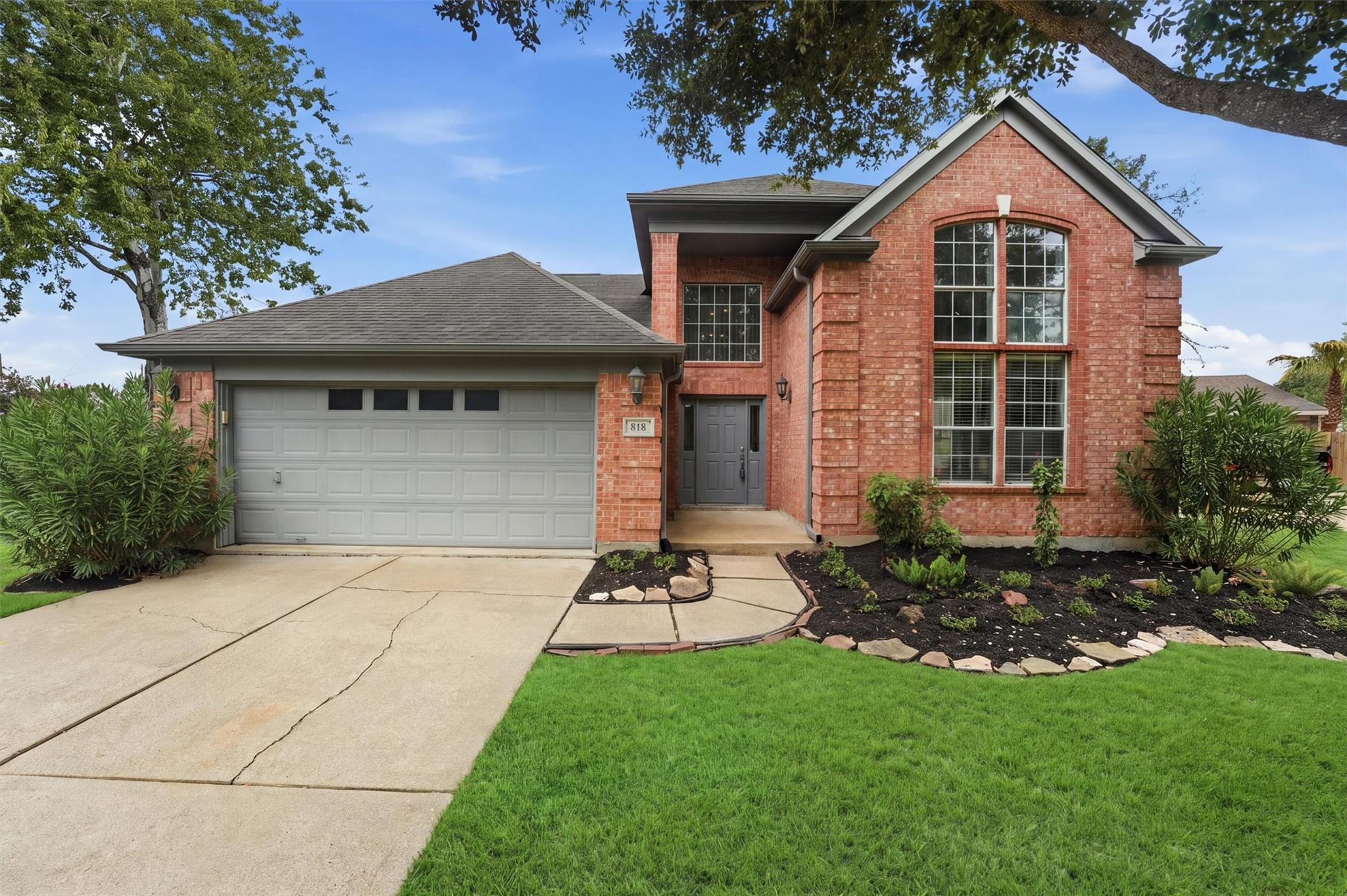 818 Heather Park Court