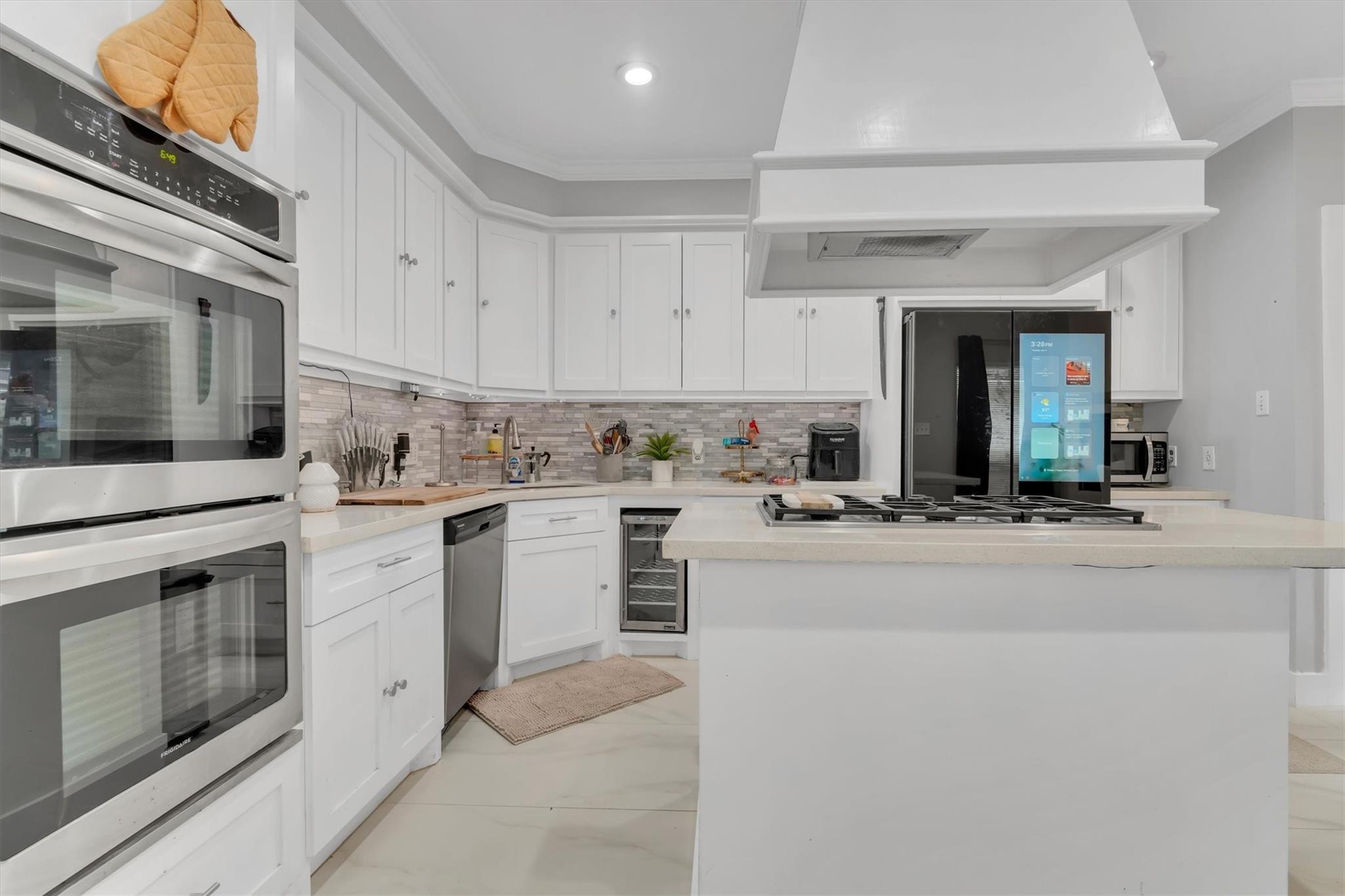 12407 Rosehill Lane