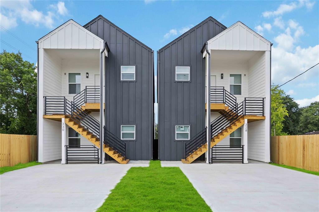 330 Clearwater A