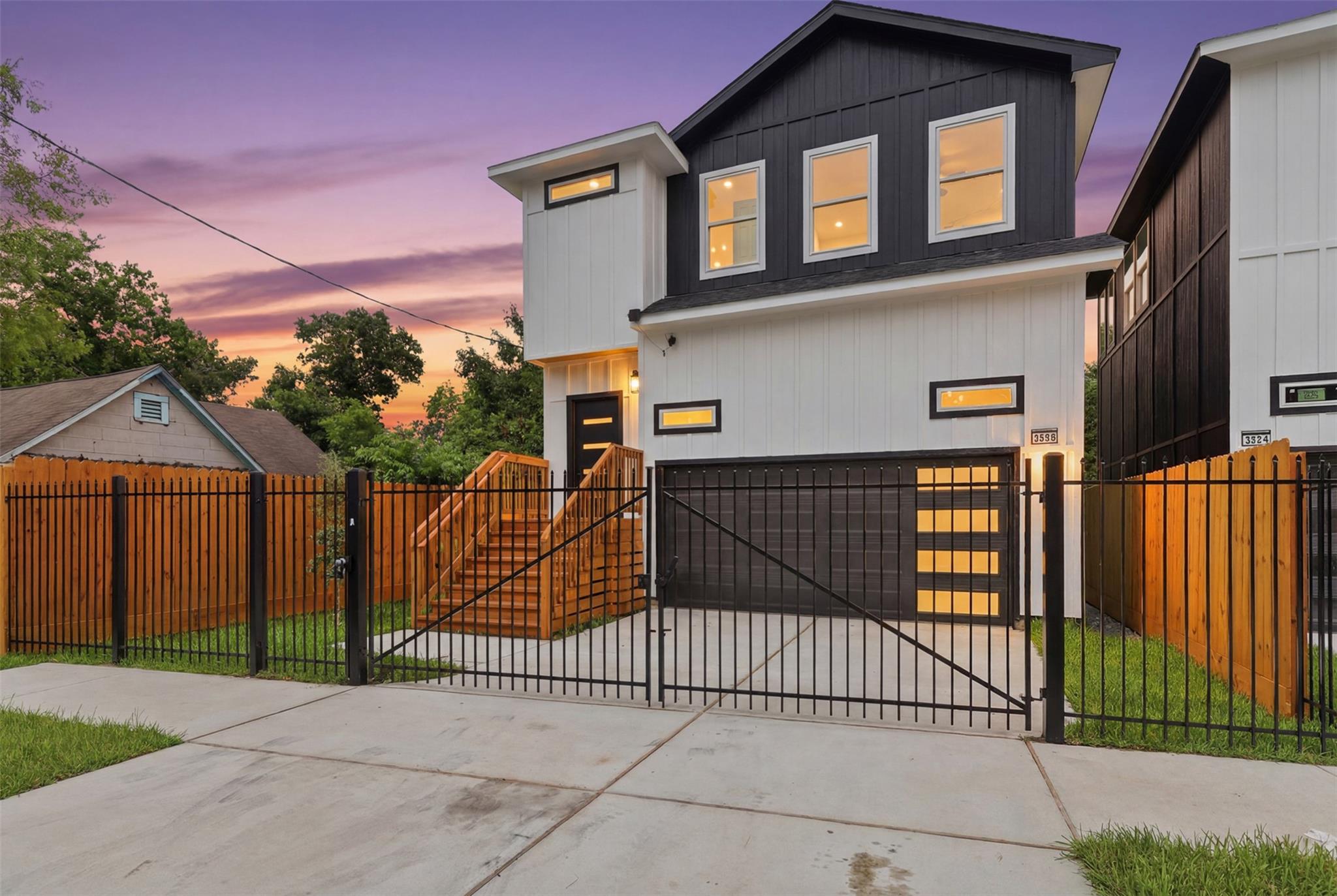 3806 Sayers Street