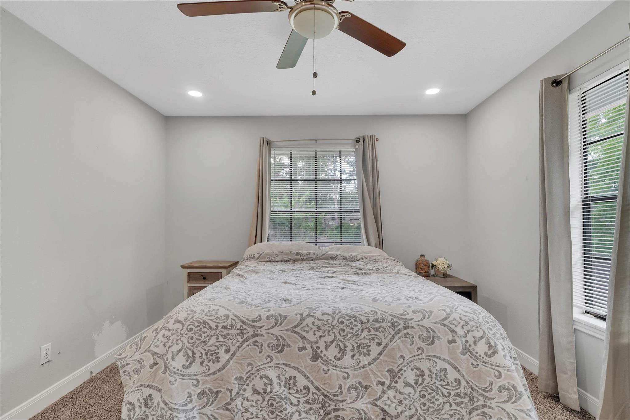 12407 Rosehill Lane