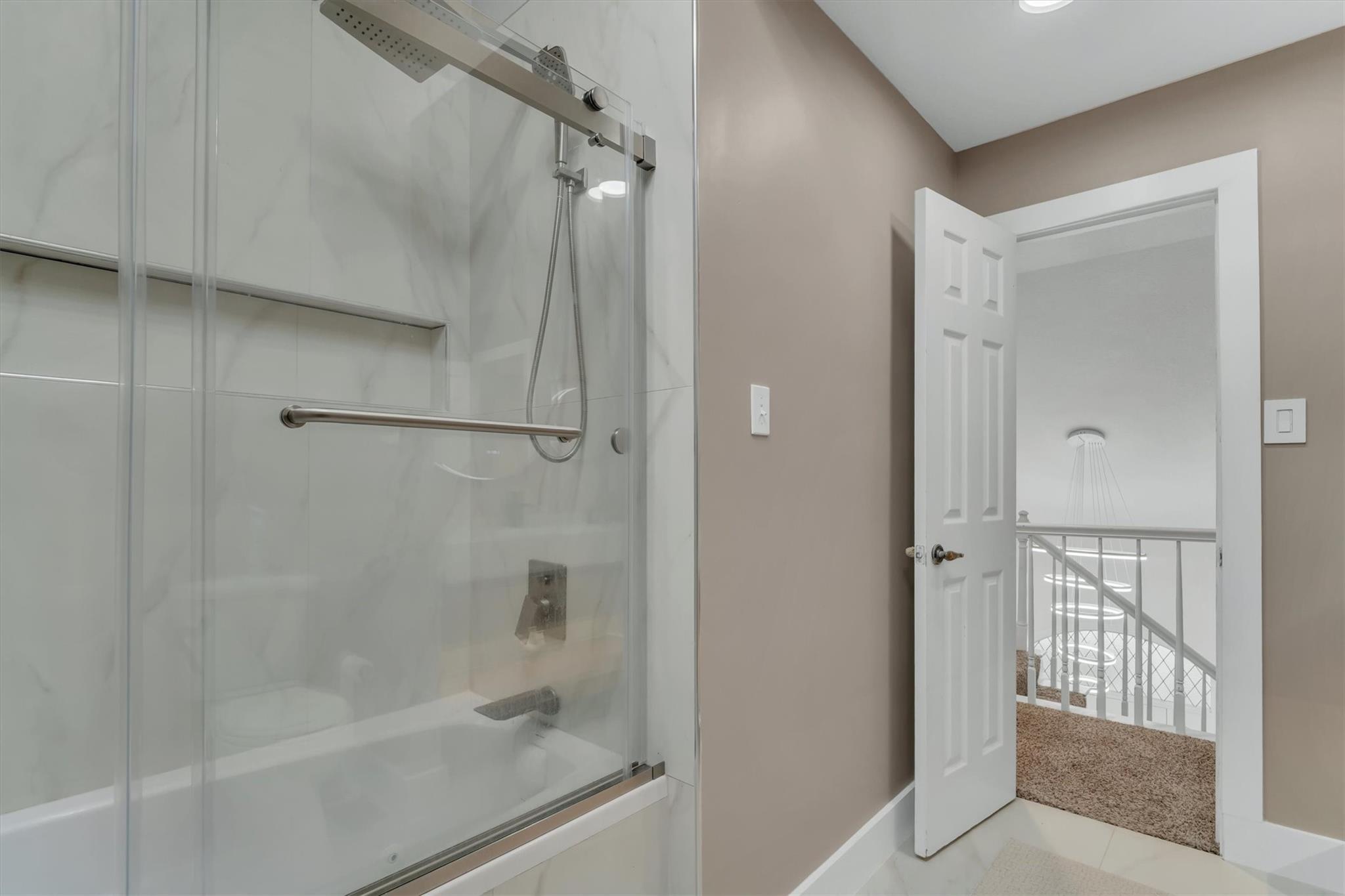 12407 Rosehill Lane