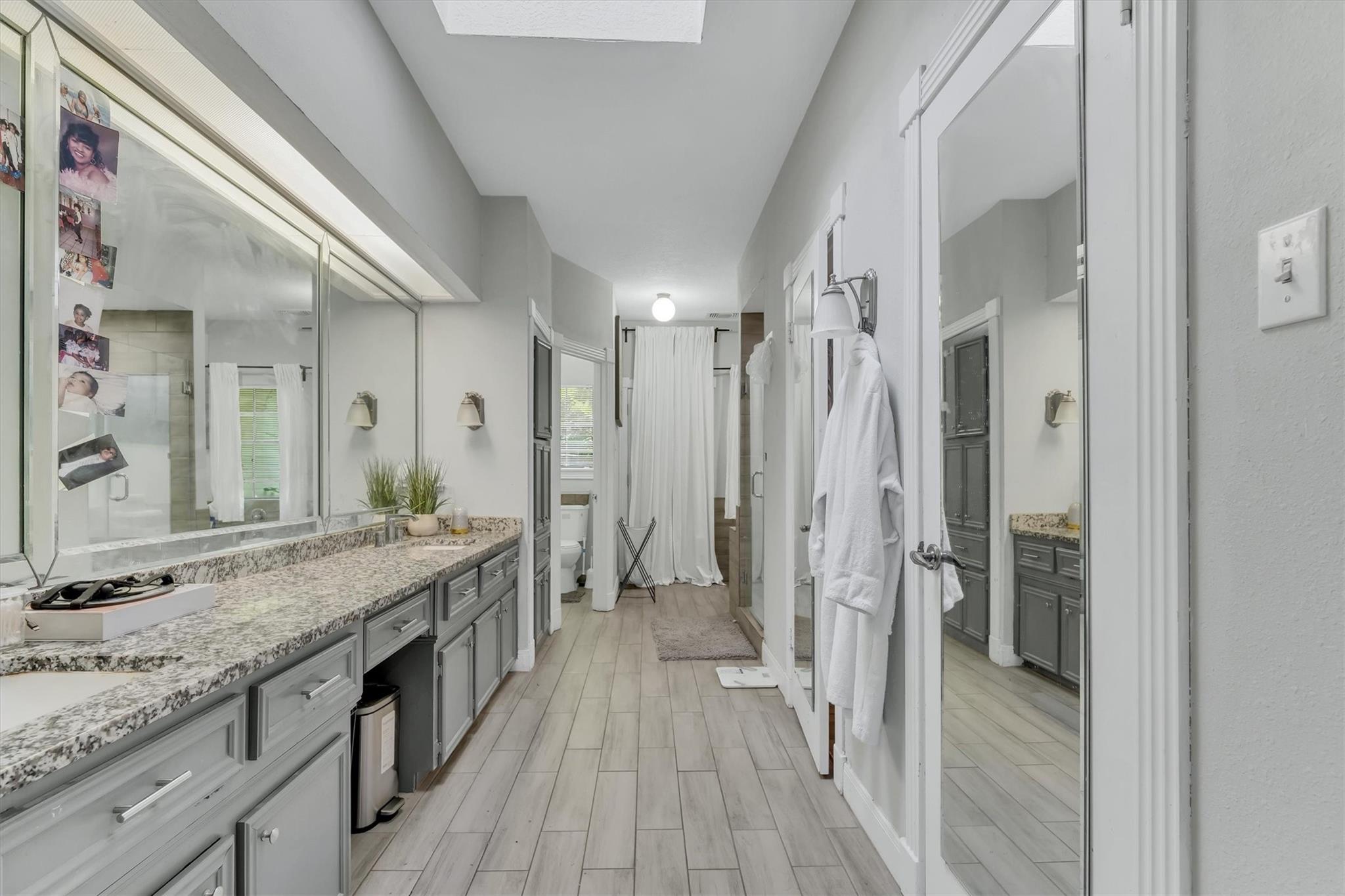 12407 Rosehill Lane