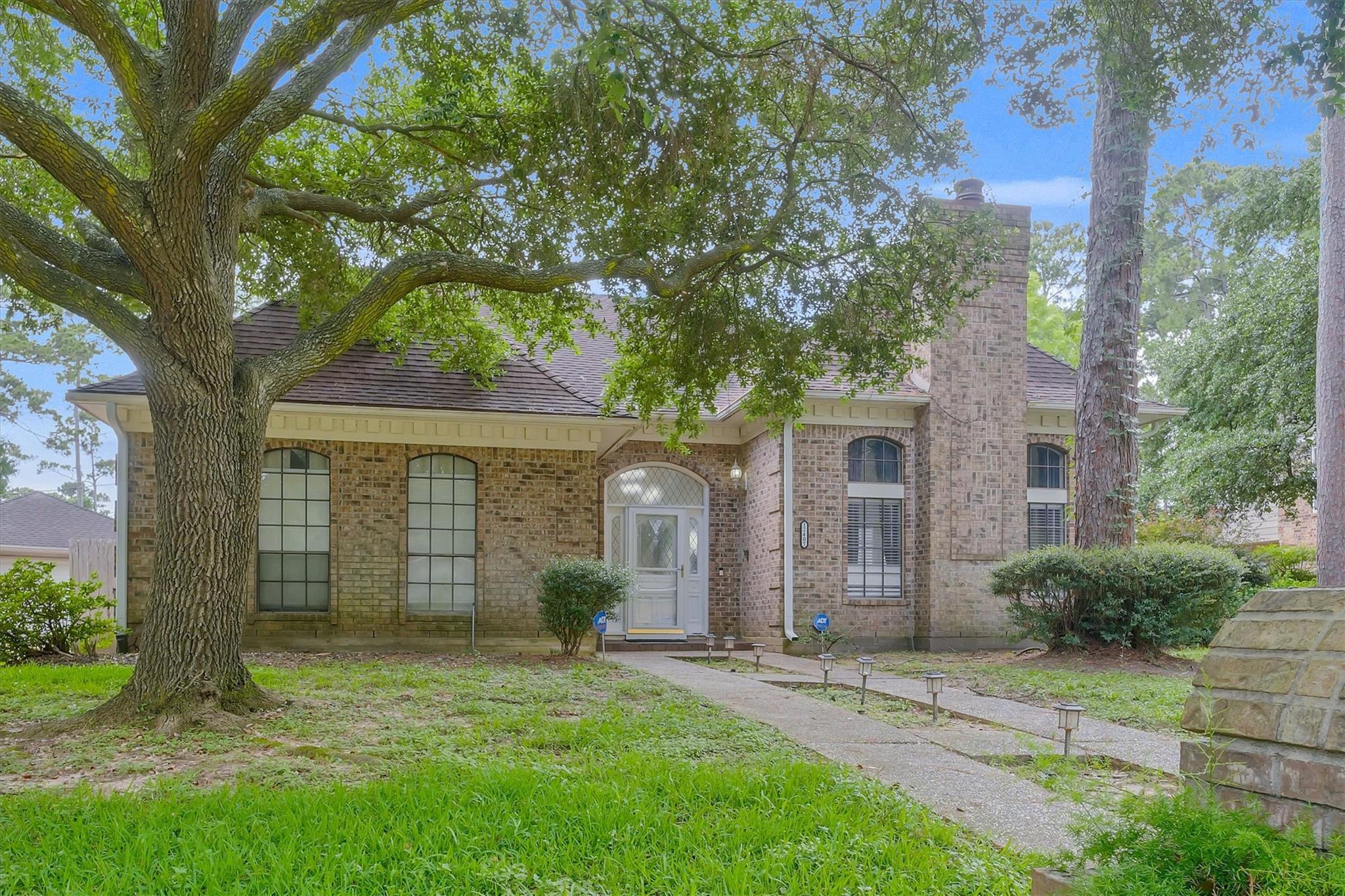 12407 Rosehill Lane