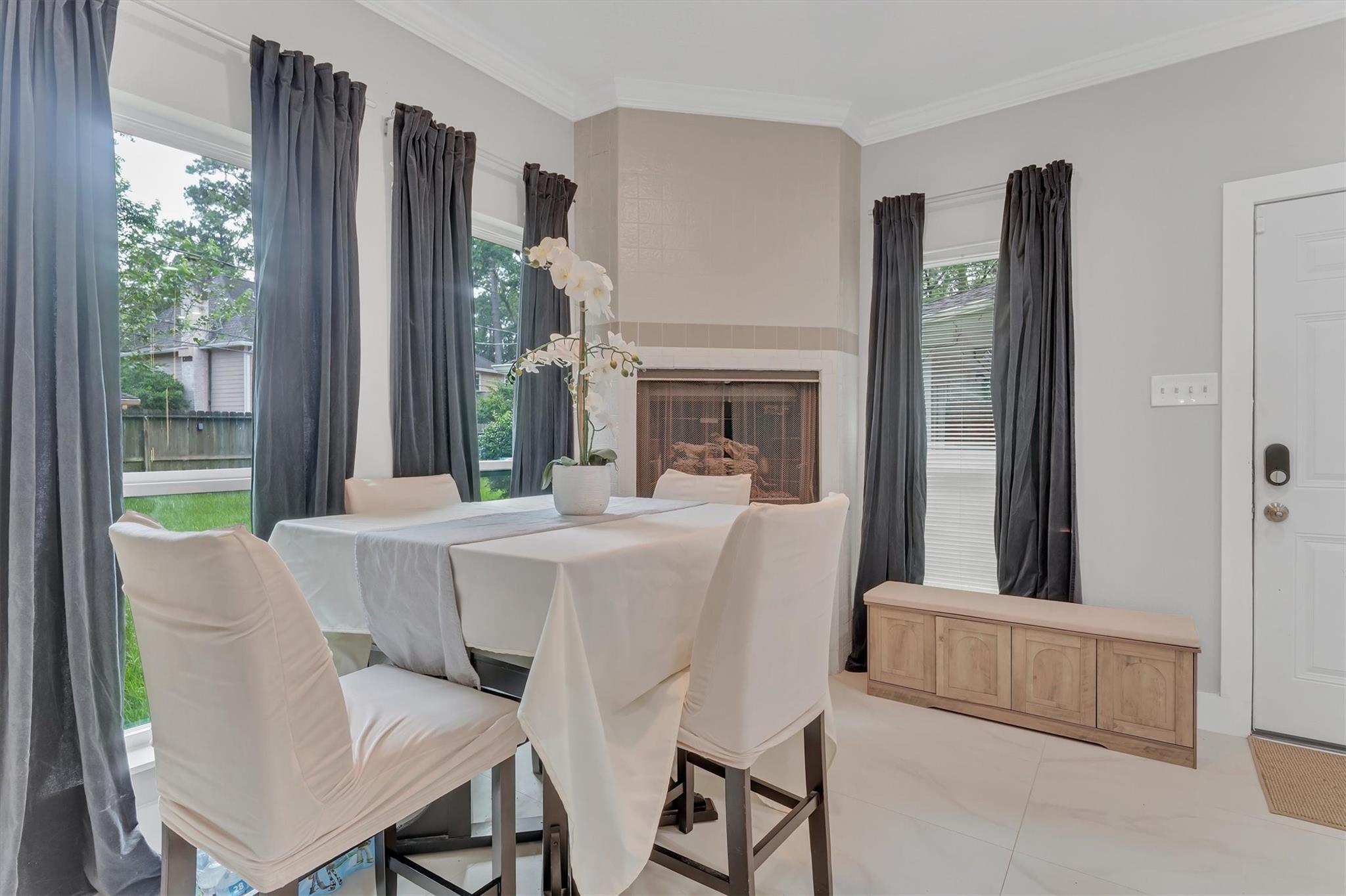 12407 Rosehill Lane