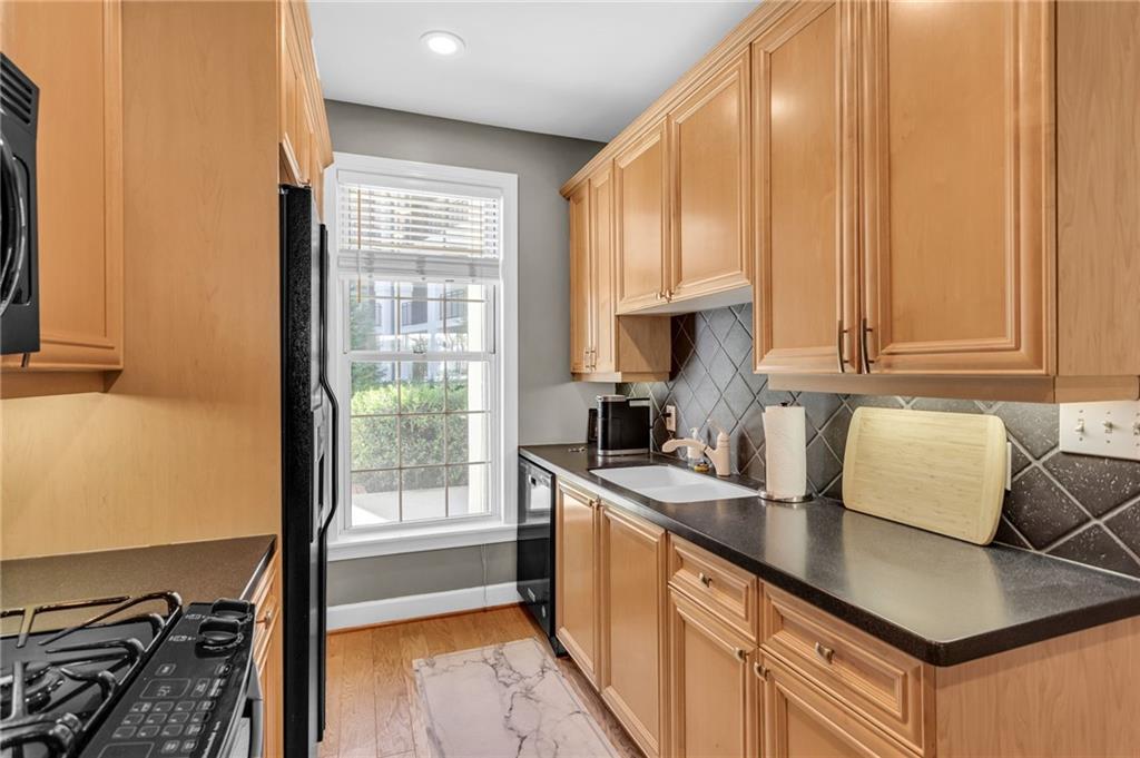 3101 Howell Mill Road NW Unit 127