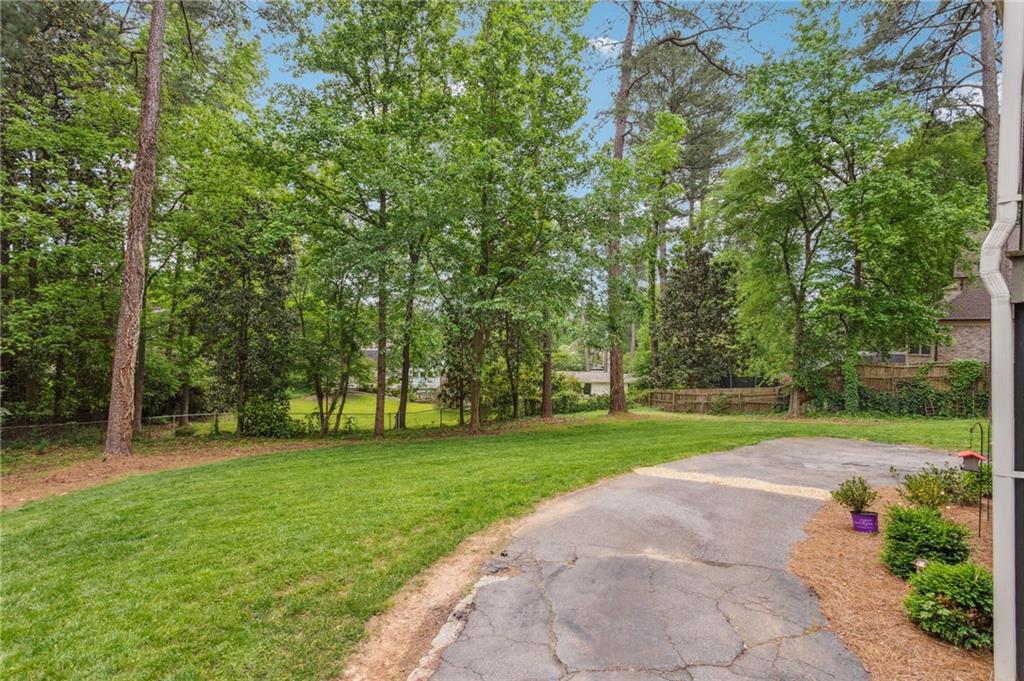 1558 Moores Mill Road NW