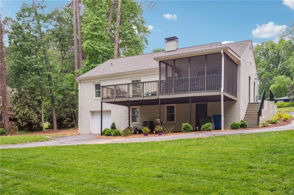 1558 Moores Mill Road NW