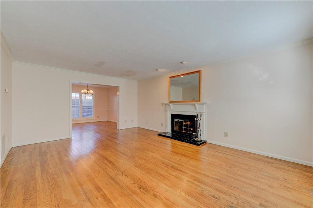 14 Newport Place NW