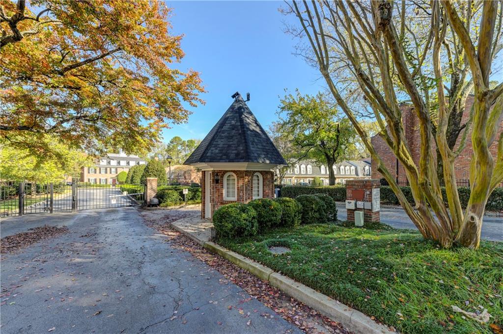 14 Newport Place NW