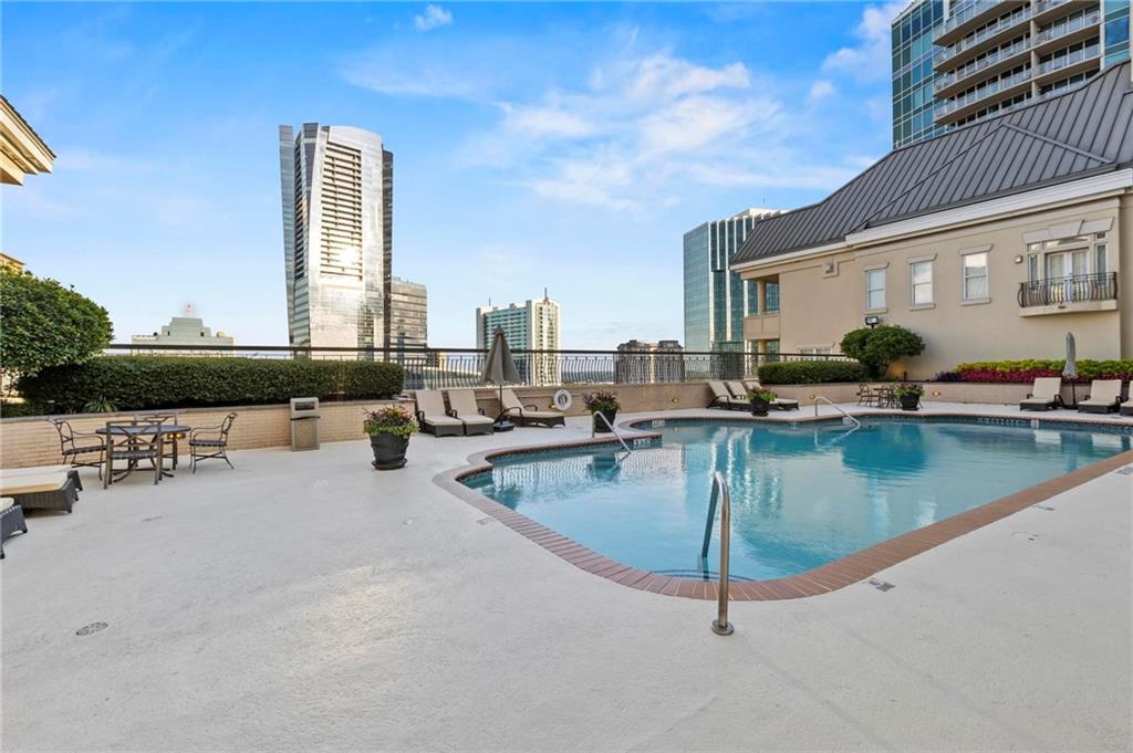 3334 Peacthtree Road NE Unit 1207