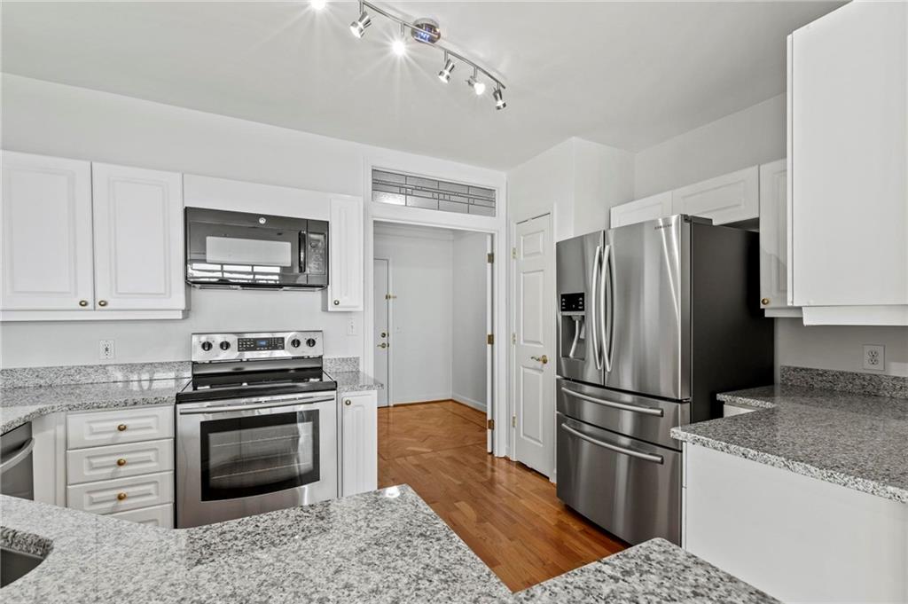 3334 Peacthtree Road NE Unit 1207