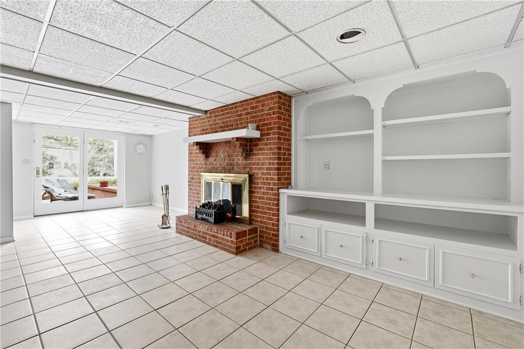 1846 fernwood Road NW