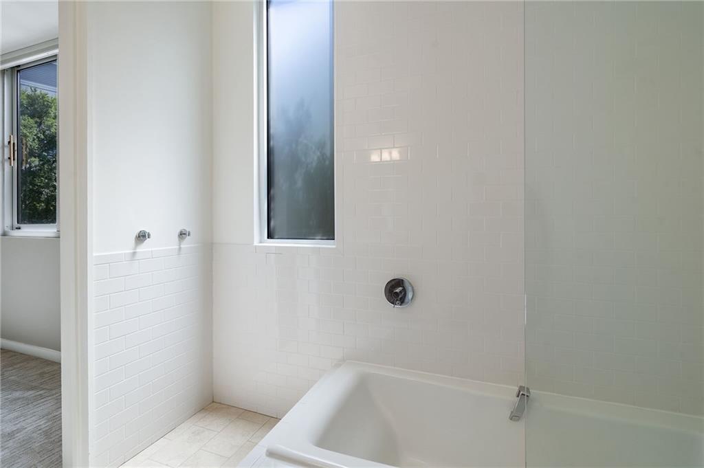 27 Cornelia Street SE