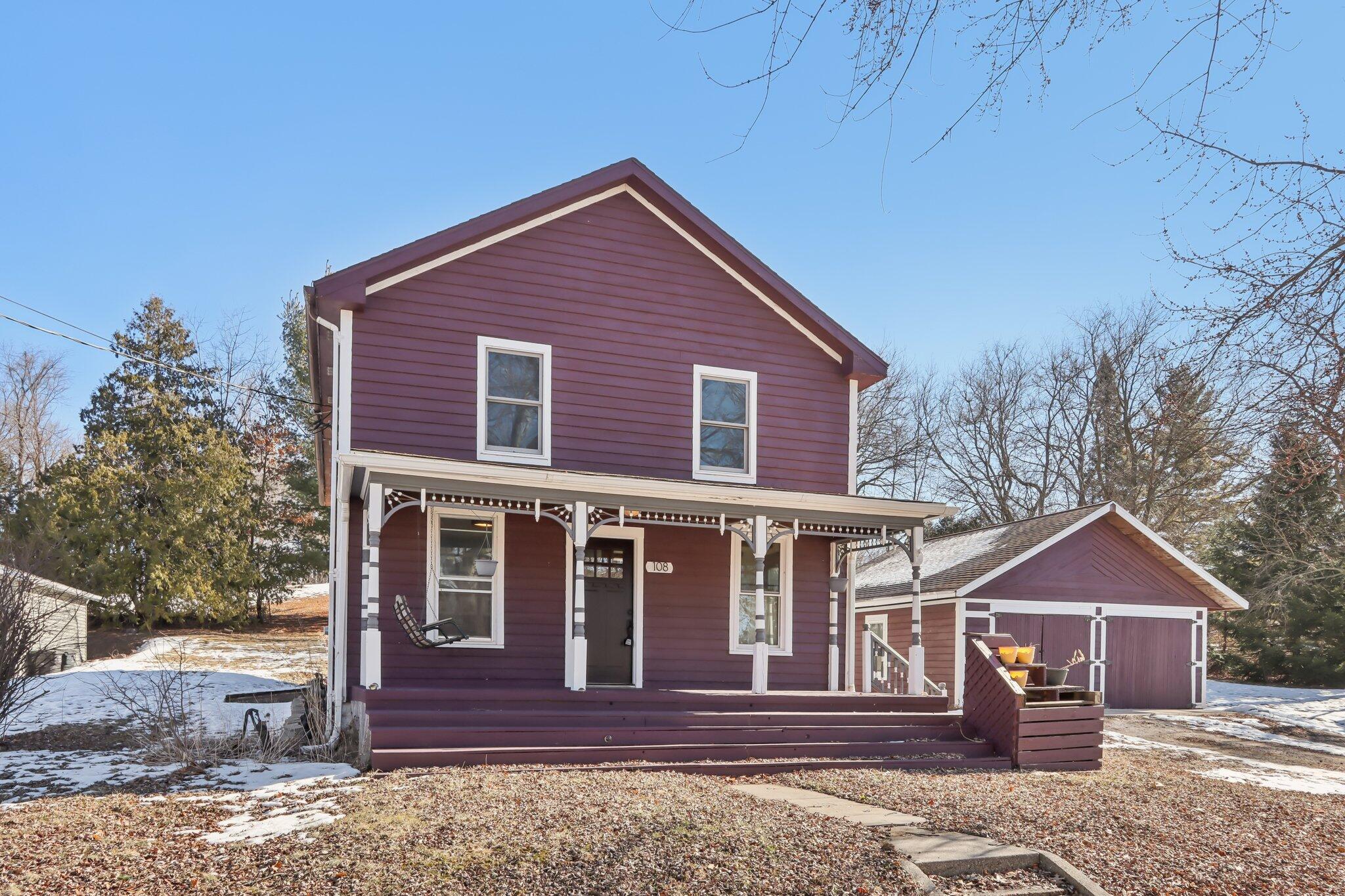 108 Grove Ave