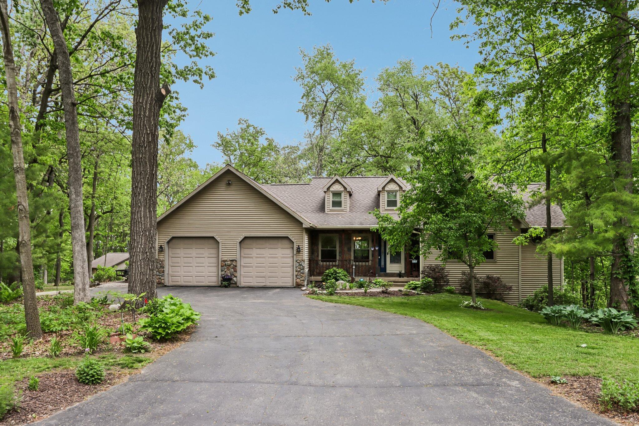 355 Maple Heights Rd