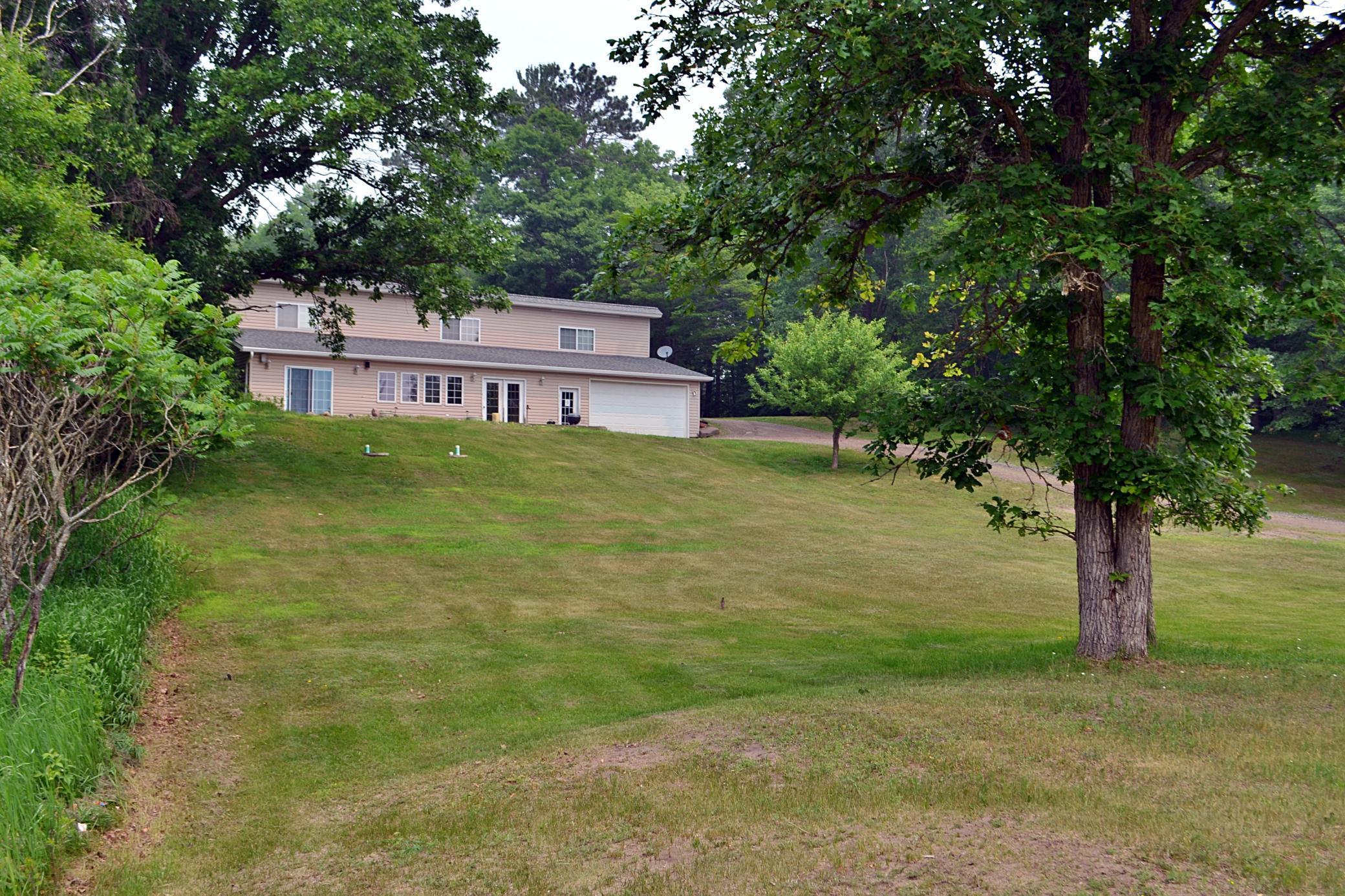 2200 E Five Point Lake Drive NW
