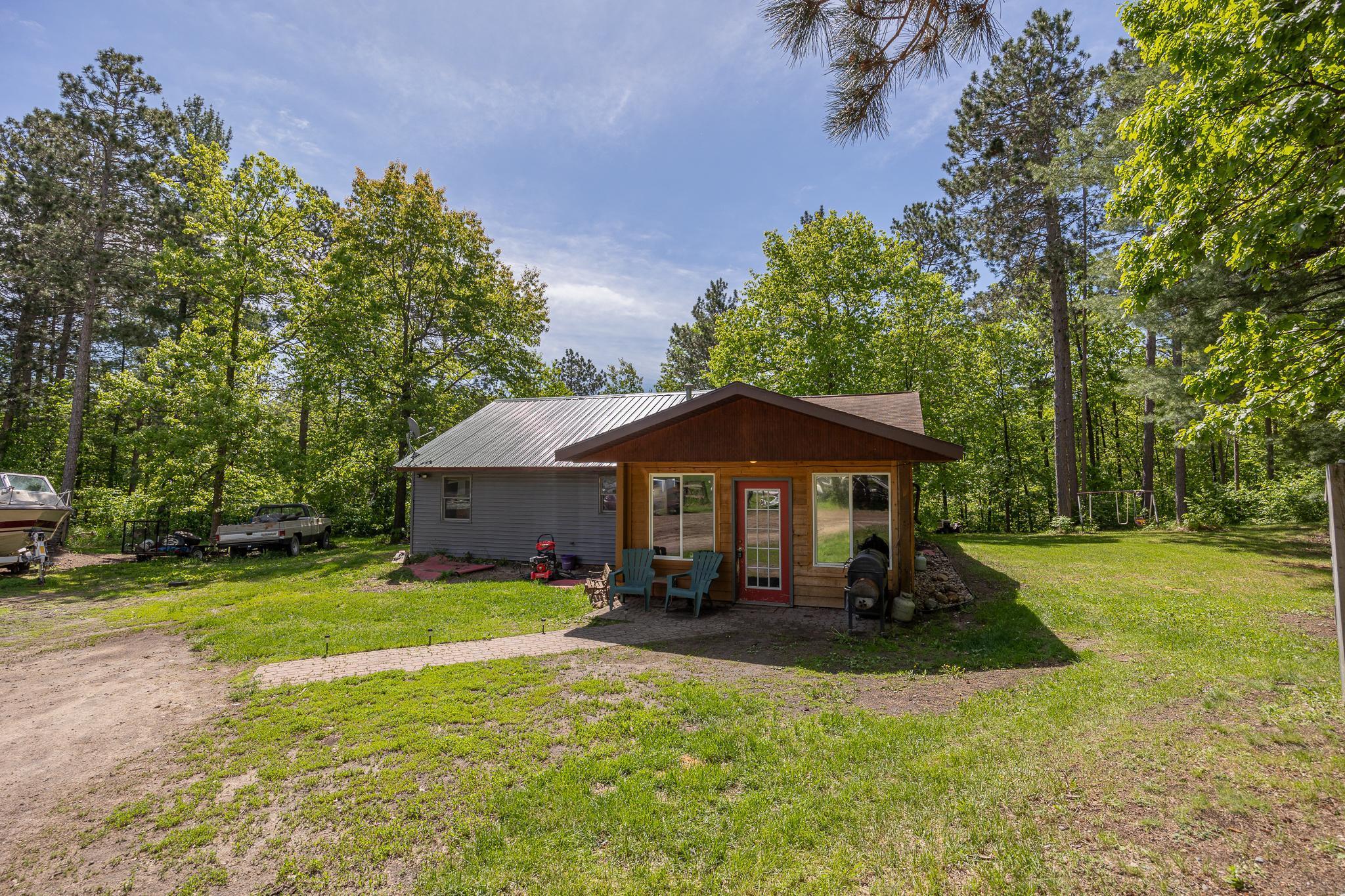 772 Woodduck Lane NE